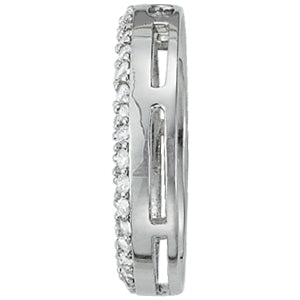 18K White Gold Diamond Circle Pendant