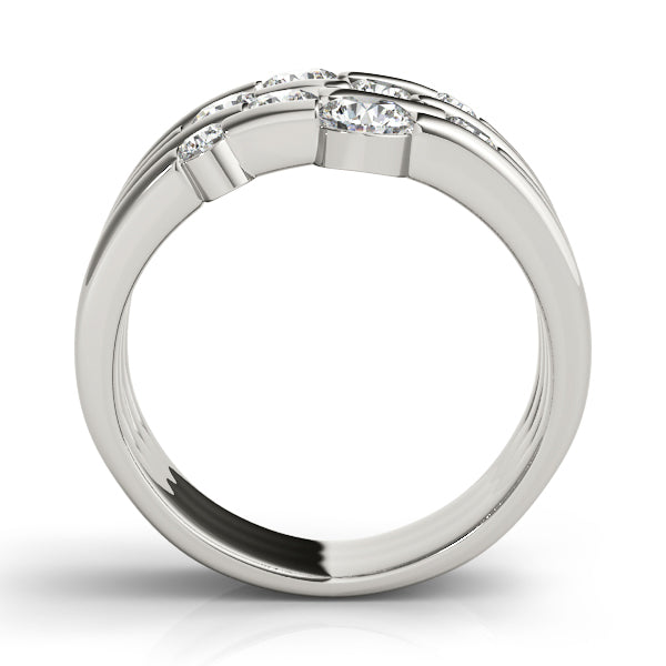 18K White Gold Lab Diamond Fashion Right Hand Ring