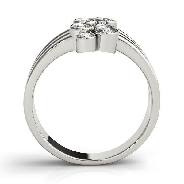 18K White Gold Lab Diamond Right Hand Ring