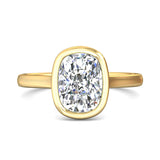 Solitaire Engagement Ring from the Solitaire collection